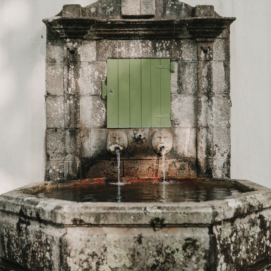 Fuente de los jardines del Pazo de Mariñán (Bergondo). Lugares de inspiración para SHIWEED)